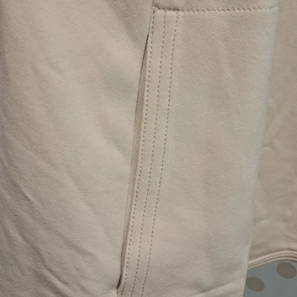 Pant Set - Picture 6 of 9